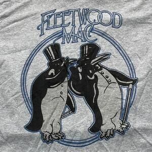 Fleetwood Mac Preowned Large T-shirt